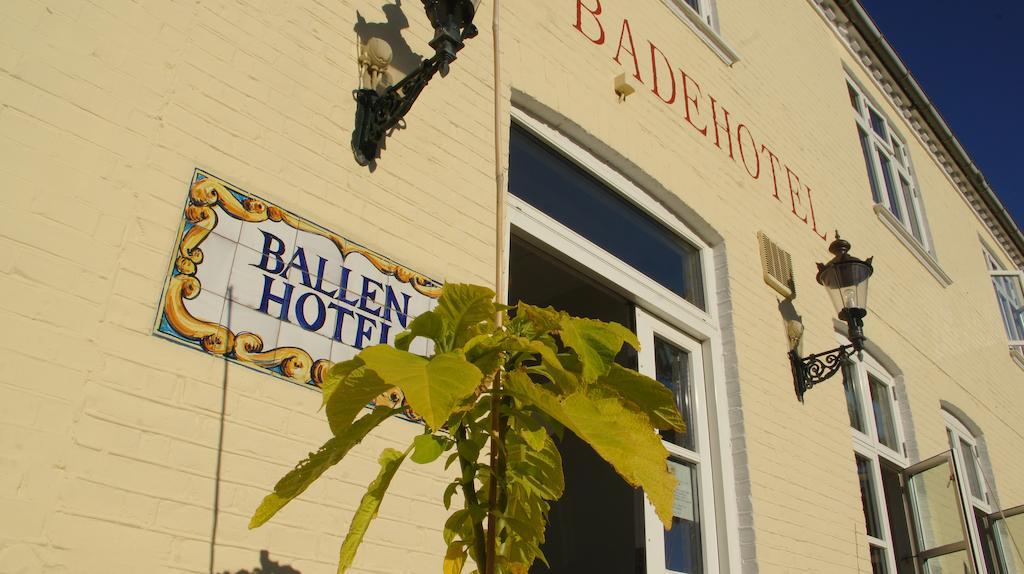 Ballen Badehotel Tranebjerg Exterior photo